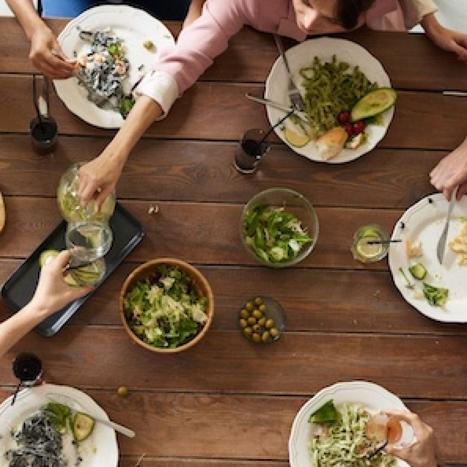 How Dental Implants Impact Eating and Nutrition